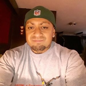 Meet your Posher, Nicholas